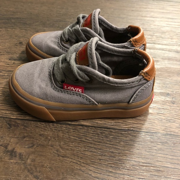 vans levis